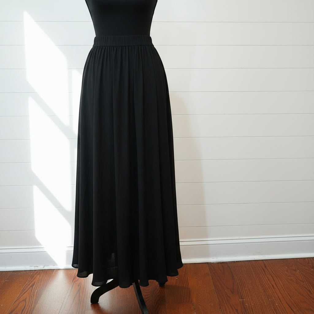 Black Free Flow High-Waisted Maxi Skirt