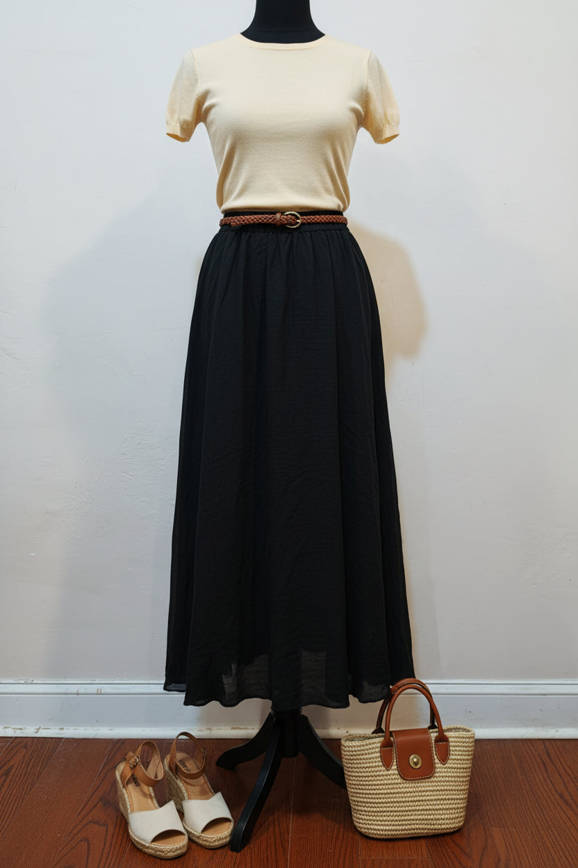 Black Free Flow High-Waisted Maxi Skirt