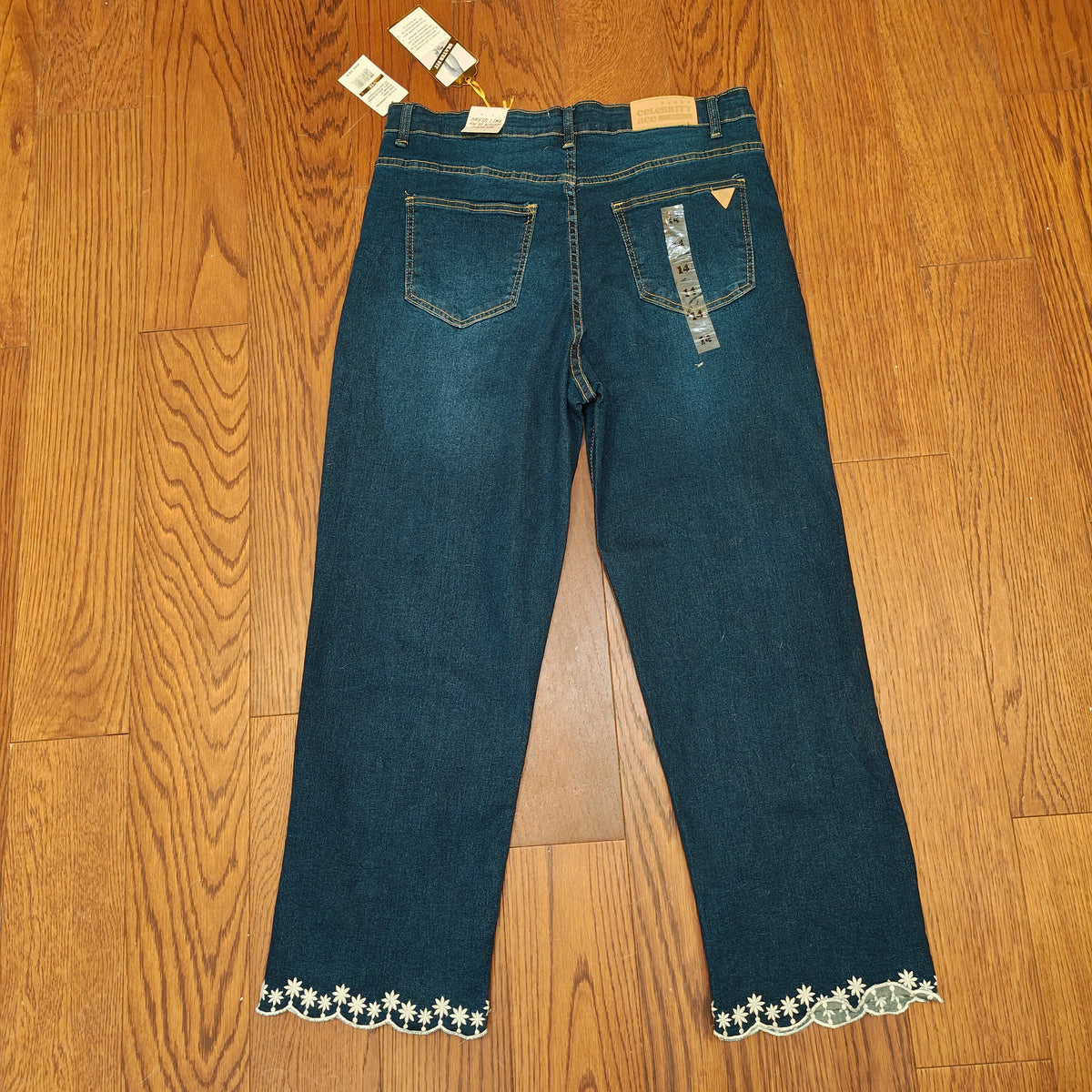 Junior Plus High-Rise Straight Leg Jeans with Embroidered Hem – Size 14, 27" Inseam