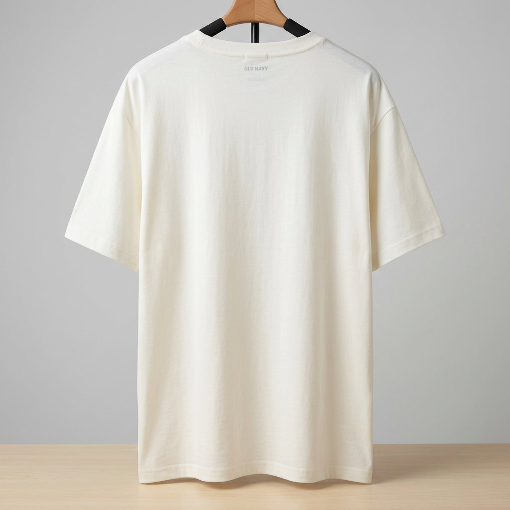 Old Navy Men's White Peanuts Graphic T-Shirt